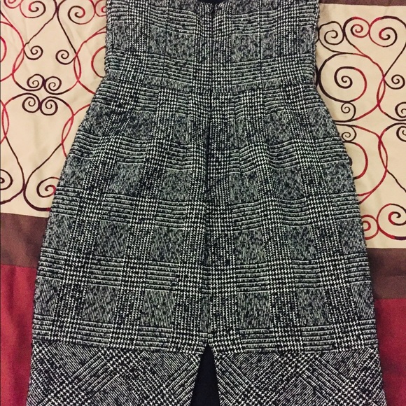 Express size 4 - Picture 2 of 7